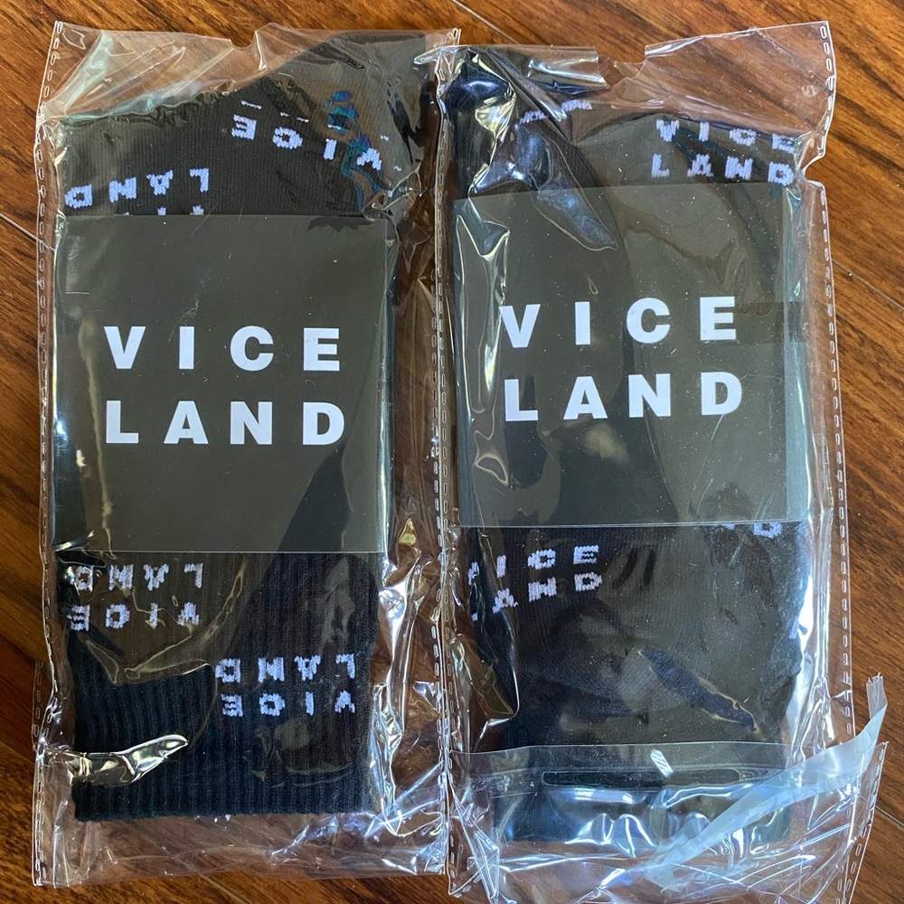 Vice clothes - Picture 2 of 6